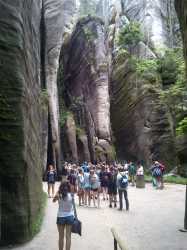 SZKLARSKA POREBA 2025 - Poczuj Ducha Gór i odwiedź z nami Szwejka. Kolonia 7-13 lat, obóz 14-18 lat.